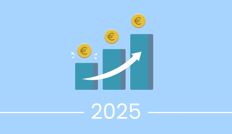 Drei in der Höhe aufsteigende Balken, in deren Mitte ein Pfeil nach oben zeigt, symbolisieren das Wachstum. Über jedem Balken befindet sich eine Münze. Darunter steht der Schriftzug "2025".